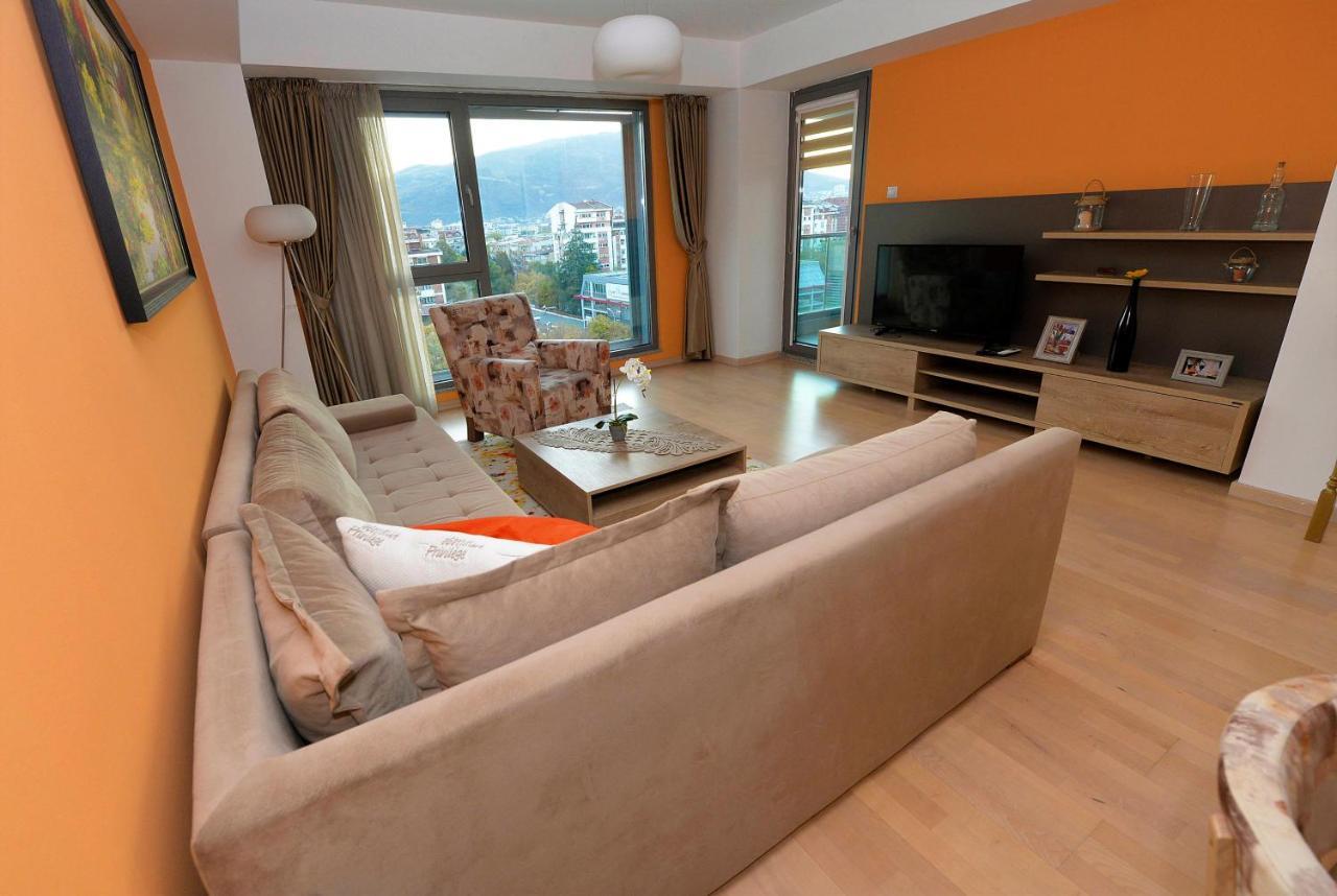 Appartamento Diva Capitol Luxury Skopje Esterno foto